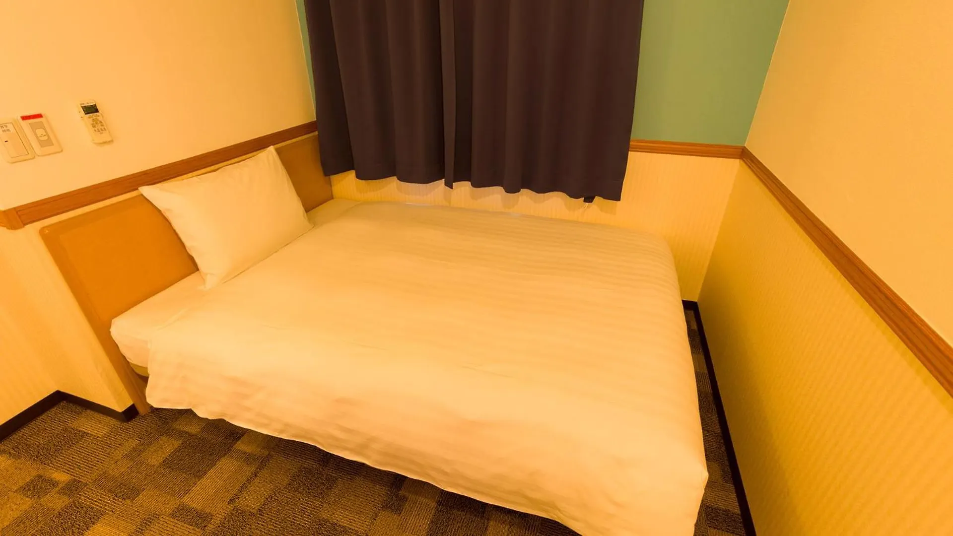 Toyoko Inn Yokohama Stadium Mae No 1 3*, Jokohama
